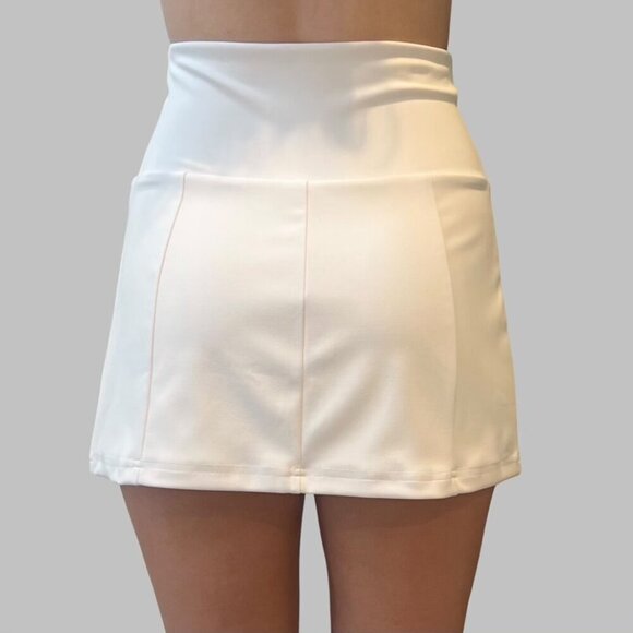NWT Pickleball Athletic Skirt with attached Liners Size XS - Picture 2 of 4
